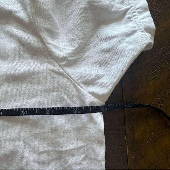 Levi's v neck t shirt - Picture 5 of 5